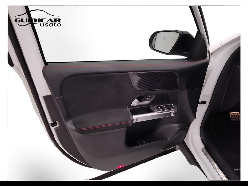 Mercedes-Benz GLB - X247 2019 - GLB 200 d Premium auto