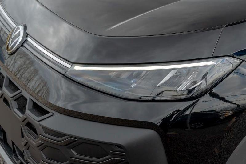 Volkswagen T-Roc 1.5 eTSI Life DSG NAVI LED CAMERA 2026