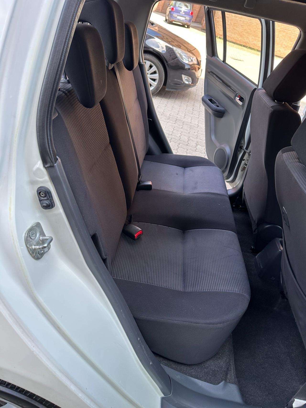 Suzuki Swift 1.3 4x4 5p. Outdoor Line GL