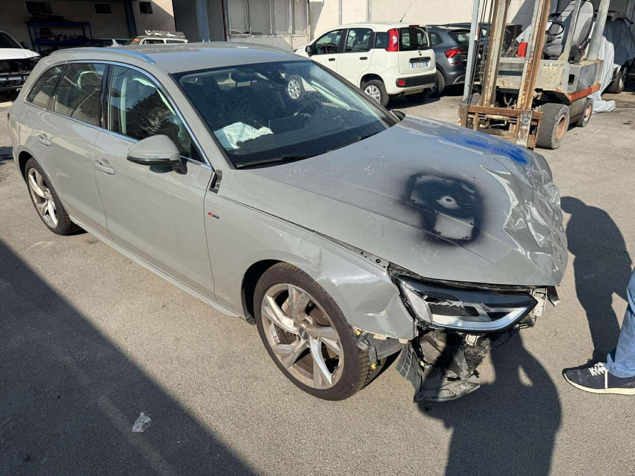Audi A4 Avant 40 TDI S tronic S line edition-2020
