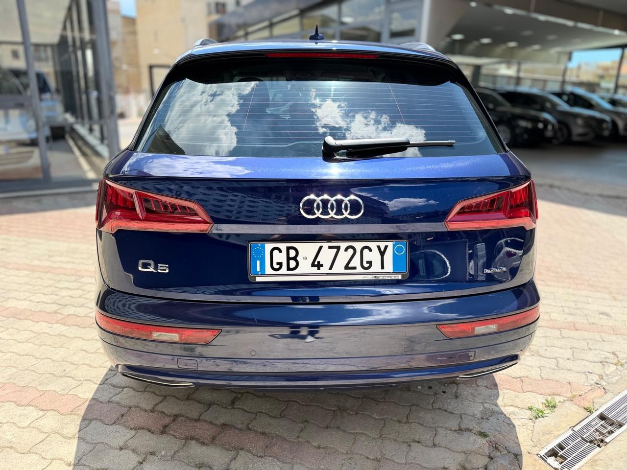 Audi Q5 35 TDI quattro S tronic Sport 05/2020
