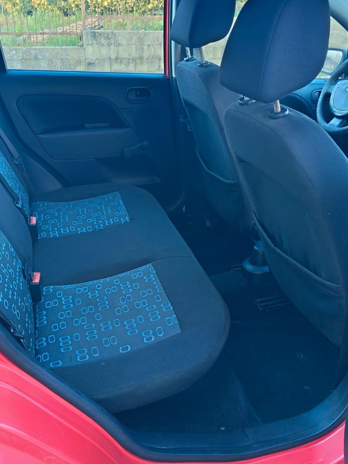 NEOPATENTATI ford FIESTA diesel