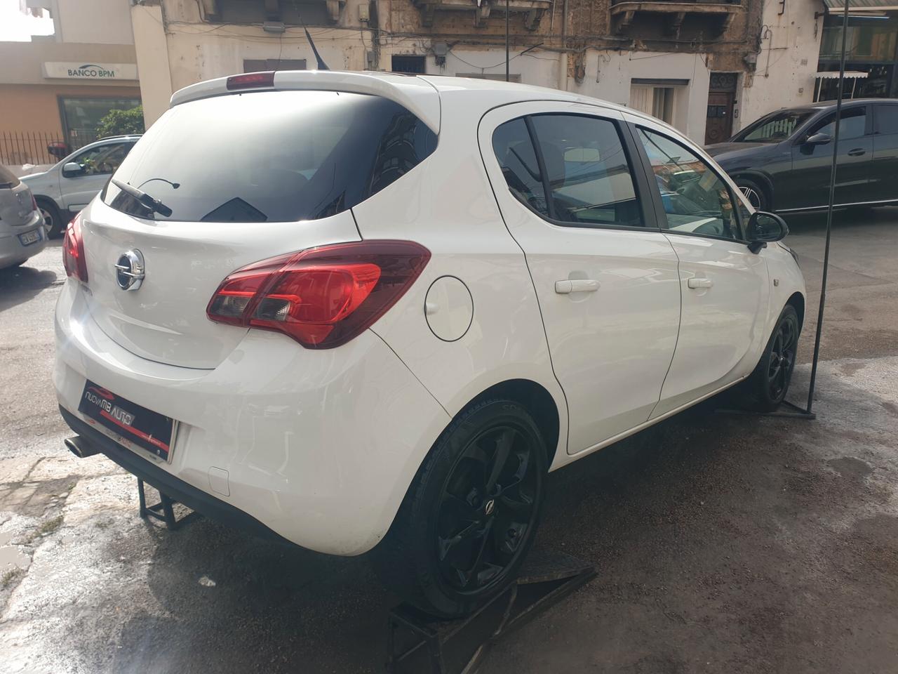 Opel Corsa 1.4 90CV GPL Tech Coupé b-Color