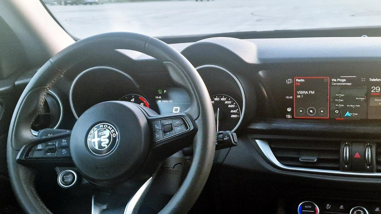 Alfa Romeo Stelvio 2.2 Turbodiesel 160 CV AT8 RWD
