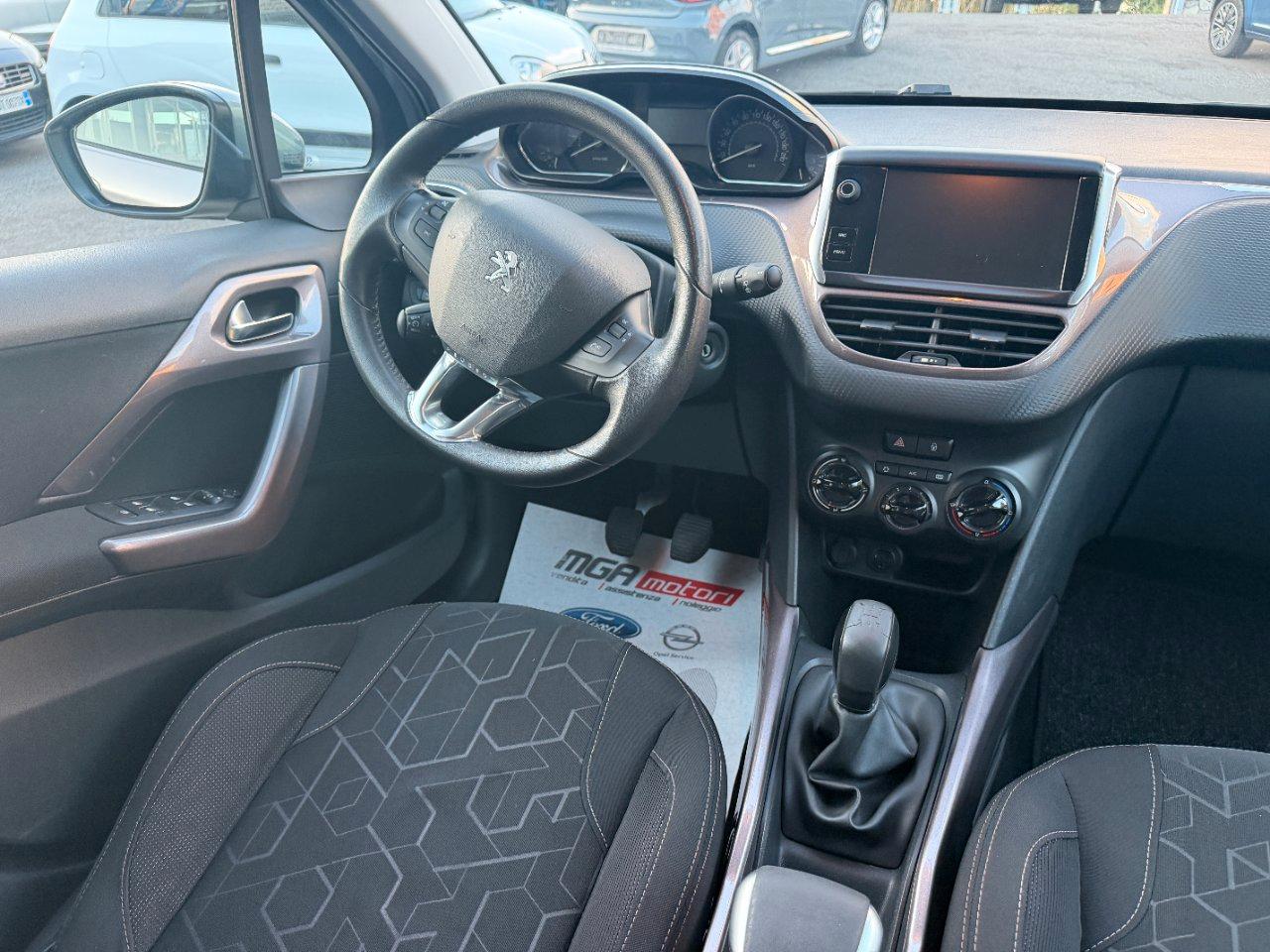Peugeot 2008 2008 1.2 puretech (vti) 12v Active 82cv
