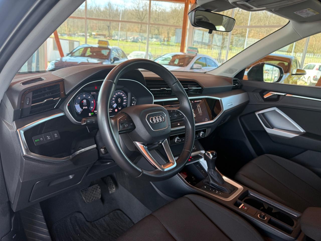 Audi Q3 2.0 Diesel - Automatico - Suv