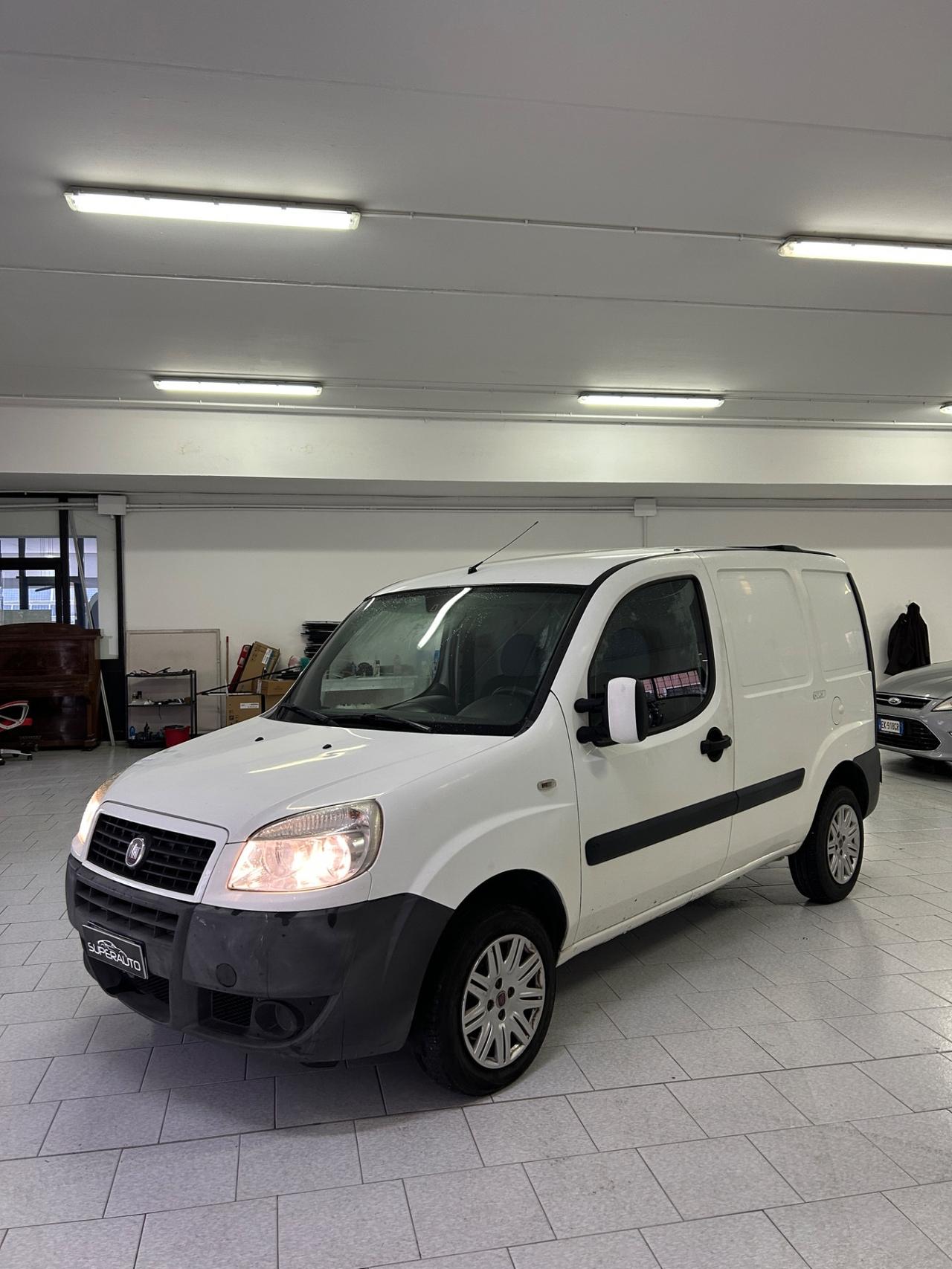 Fiat Doblo Doblò 1.6 16V Natural Power Active