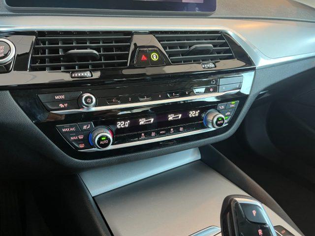 BMW 530 d Berlina 249cv xDrive Business StepTronic 48V