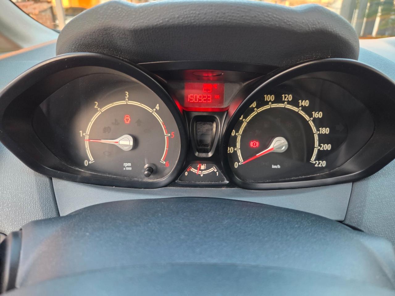 Ford Fiesta 1.4 TDCi 5p. Titanium - 03/2010