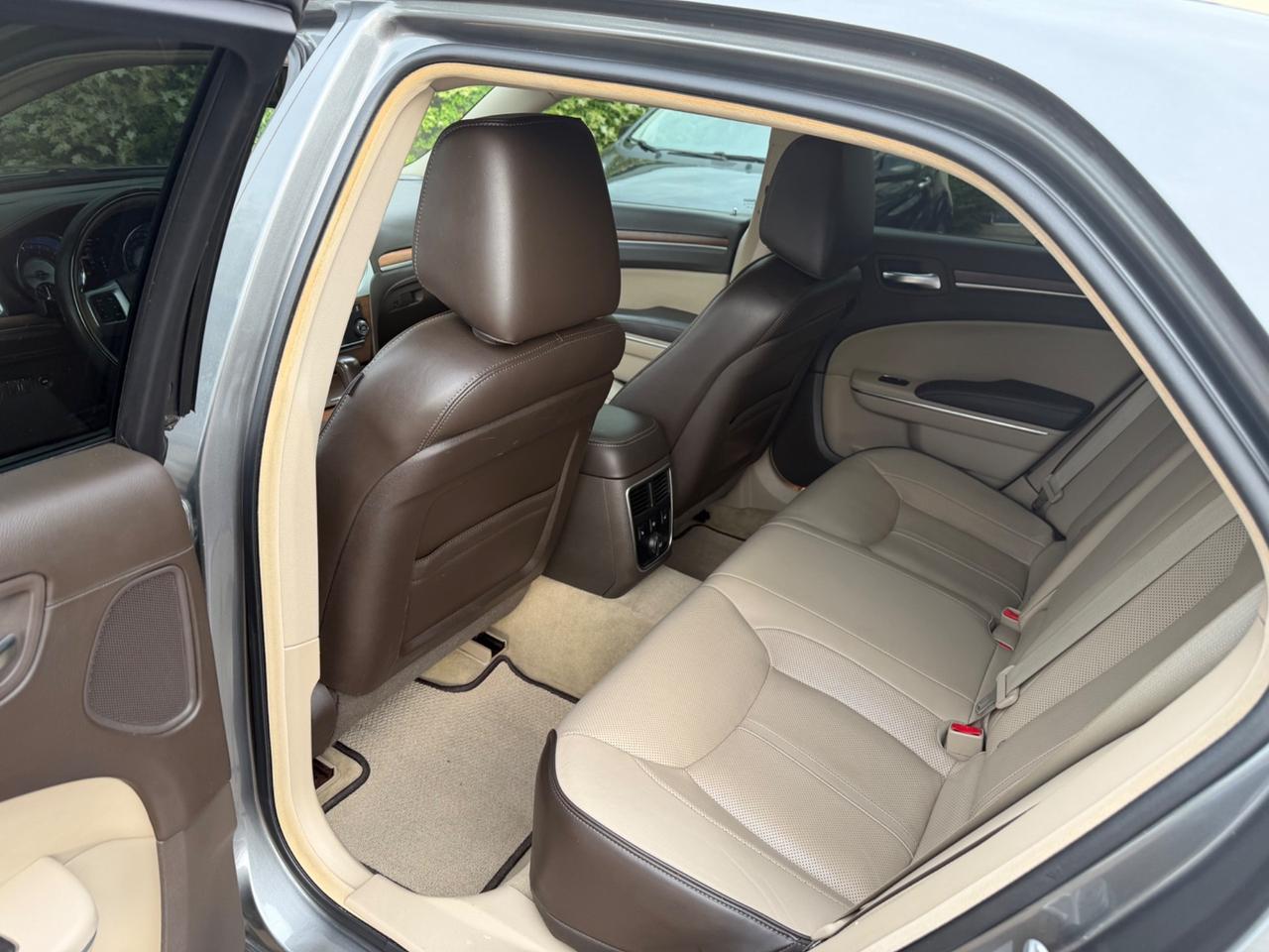 Lancia Thema 3.0 V6 Multijet II 239 CV Executive