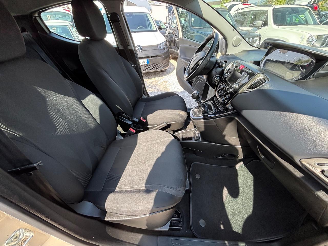 LANCIA YPSILON 1.2 GPL ECOCHIC GOLD 100.000KM