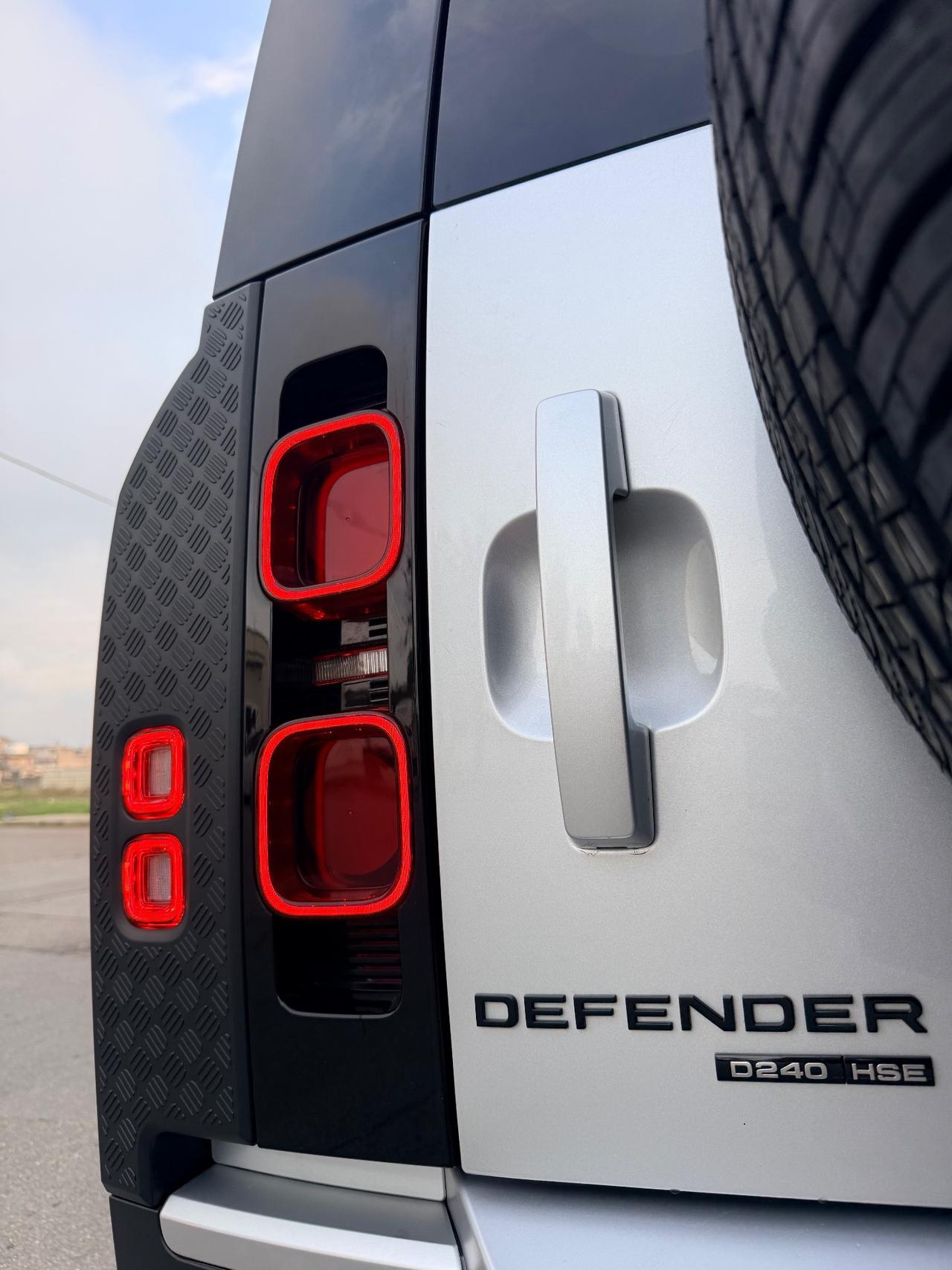 Land Rover Defender 110 2.0 SD4 240CV AWD Auto HSE TETTO APRIBILE,APPLE CARPLAY,TELECAMERA,VIRTUAL COCKPIT