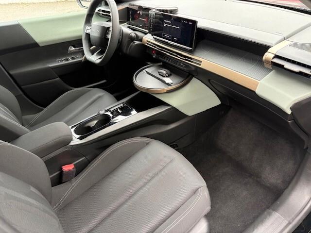 Lancia Ypsilon Hybrid e-DCT