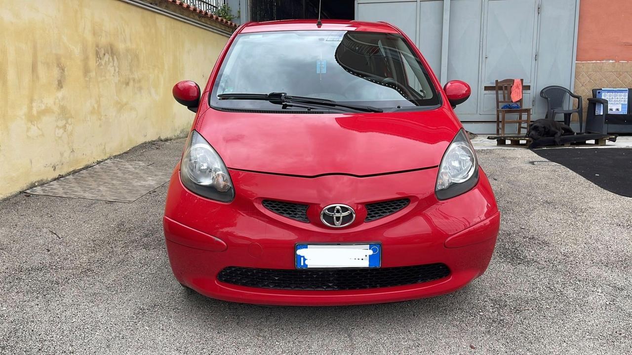 Toyota Aygo 1.0 12V VVT-i 5 porte