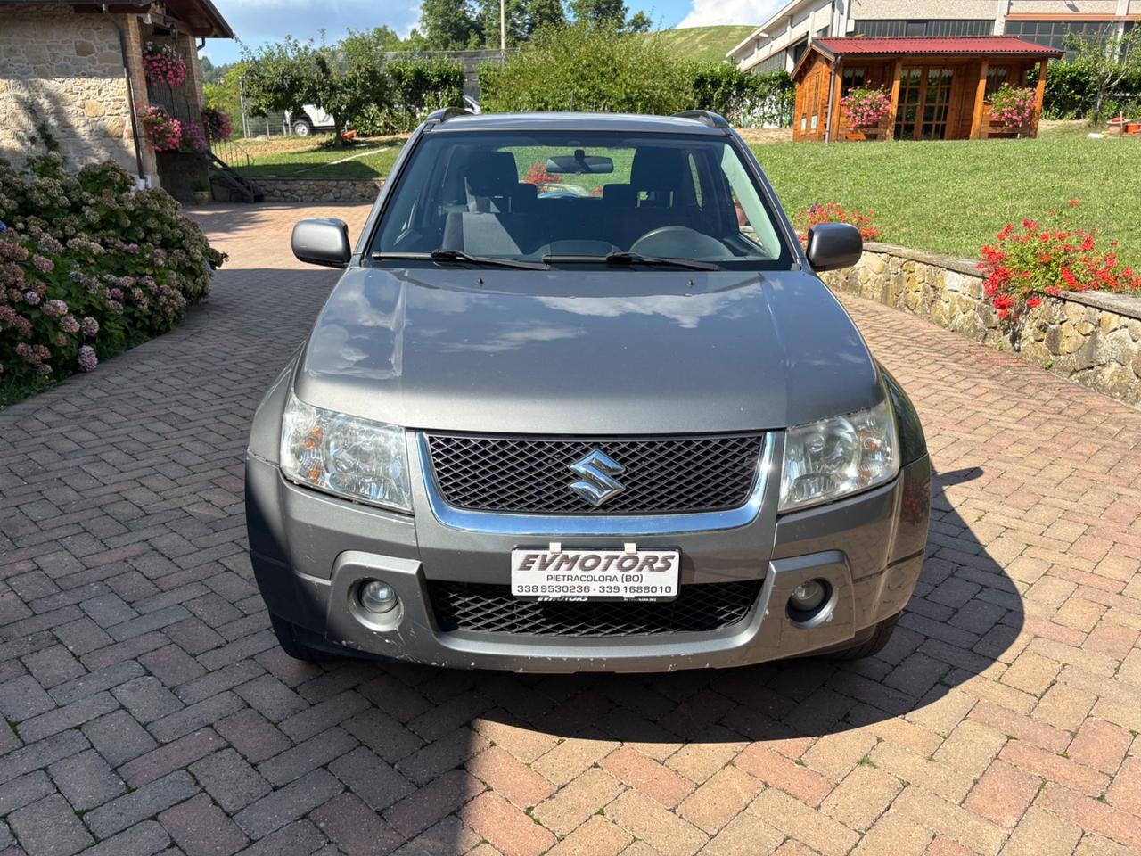 Suzuki Grand Vitara 1.9 DDiS 3 porte