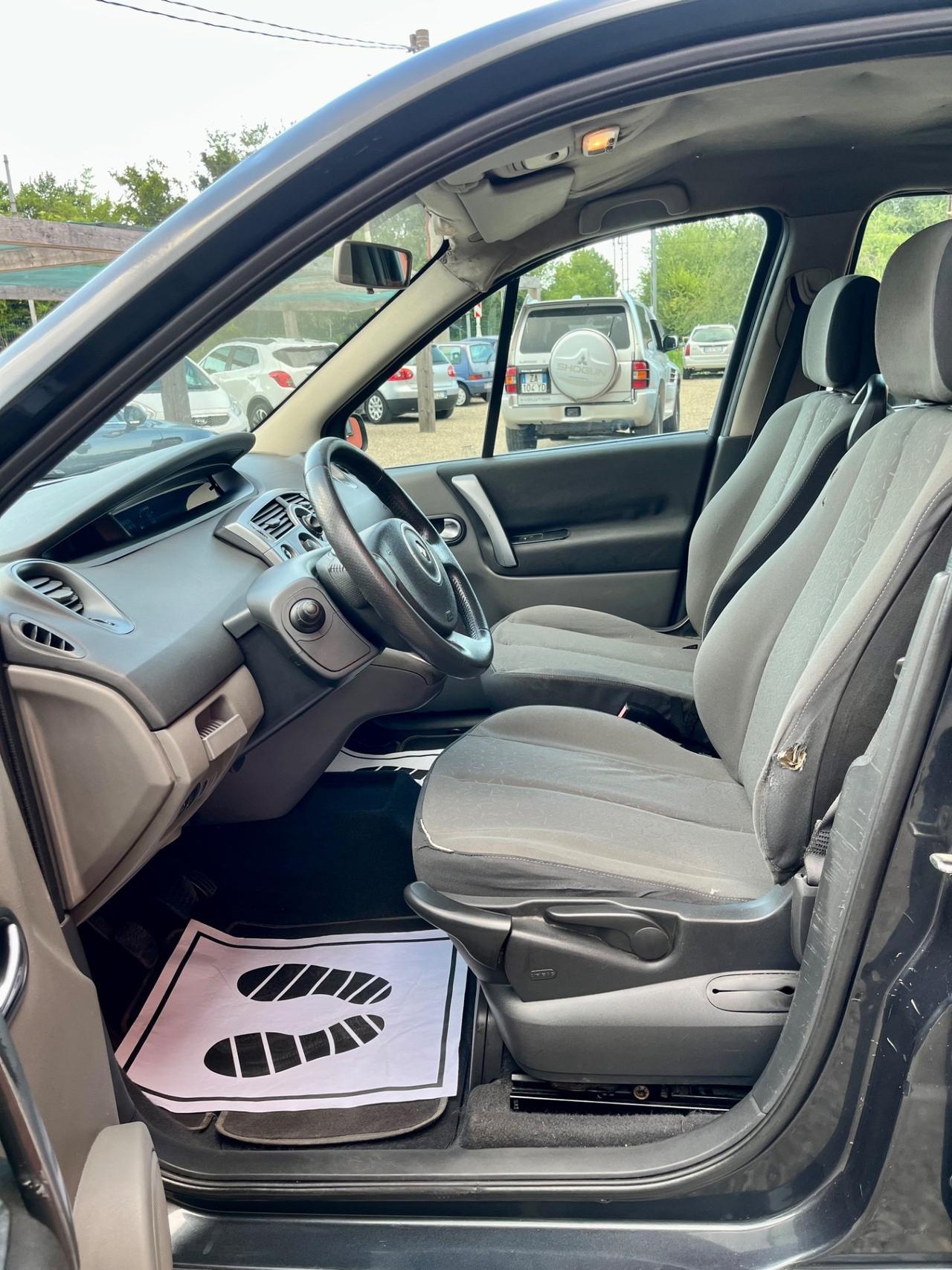 Renault Scénic 1.5 dCi/105CV
