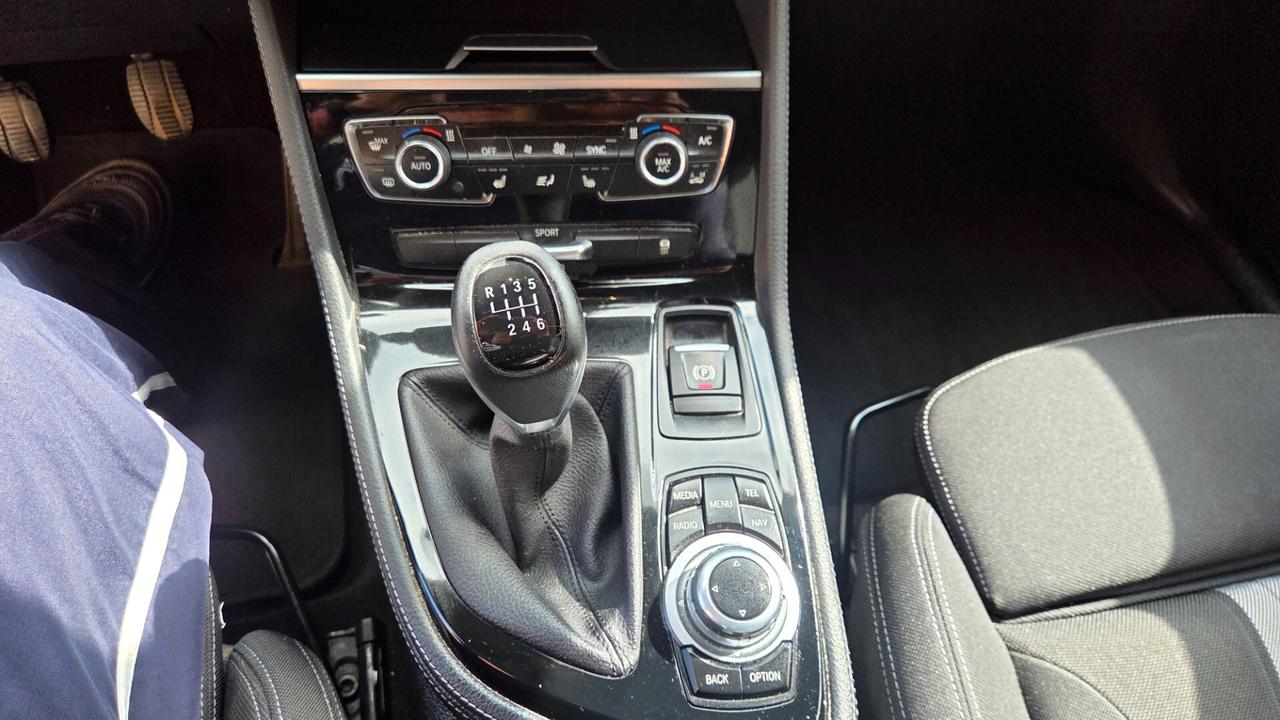 Bmw 2er Active Tourer 218i Luxury
