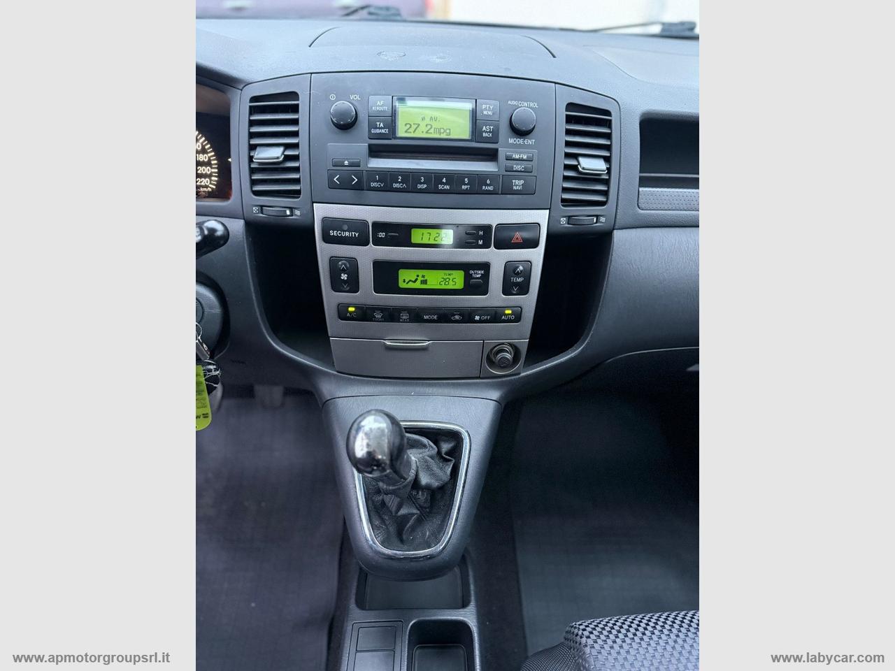 TOYOTA Corolla Verso 2.0 16V D-4D Sol