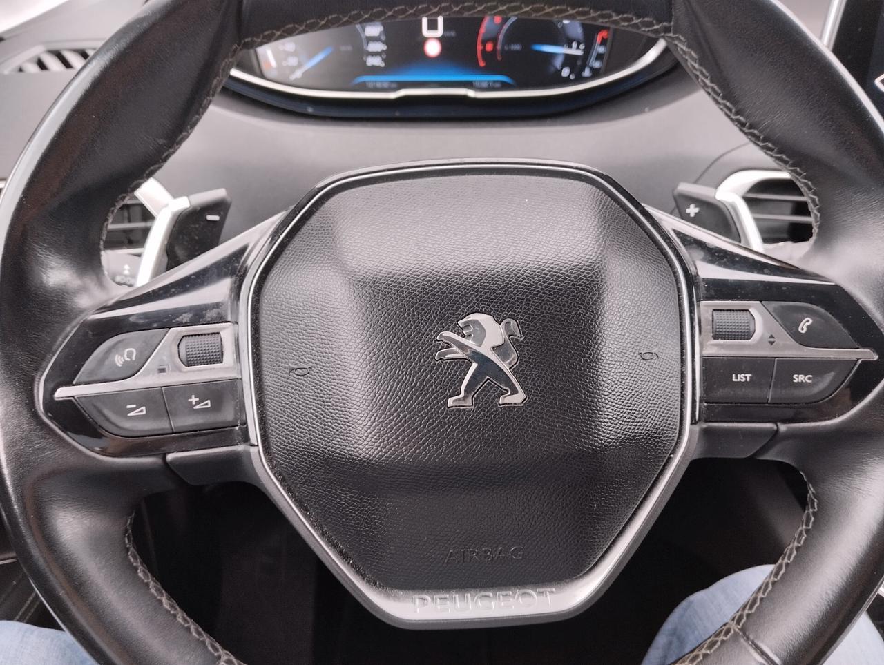 Peugeot 3008 BlueHDi 130 S&S EAT8 Allure