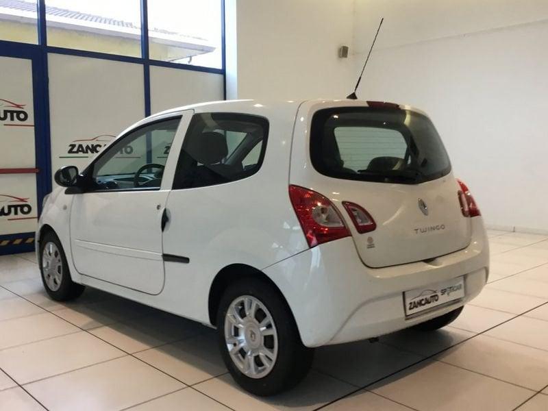 Renault Twingo LIVE 1.2 75cv