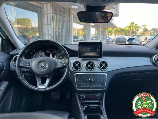 MERCEDES-BENZ GLA 180 d Automatic Premium Tetto Navi Led