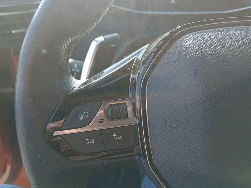 Peugeot 2008 PureTech 130 EAT8 GT S&S aut.