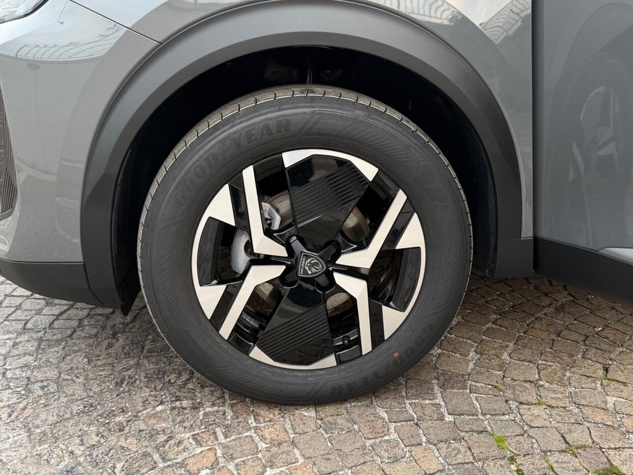 Peugeot 2008 KM0 PureTech 100 S&S Allure