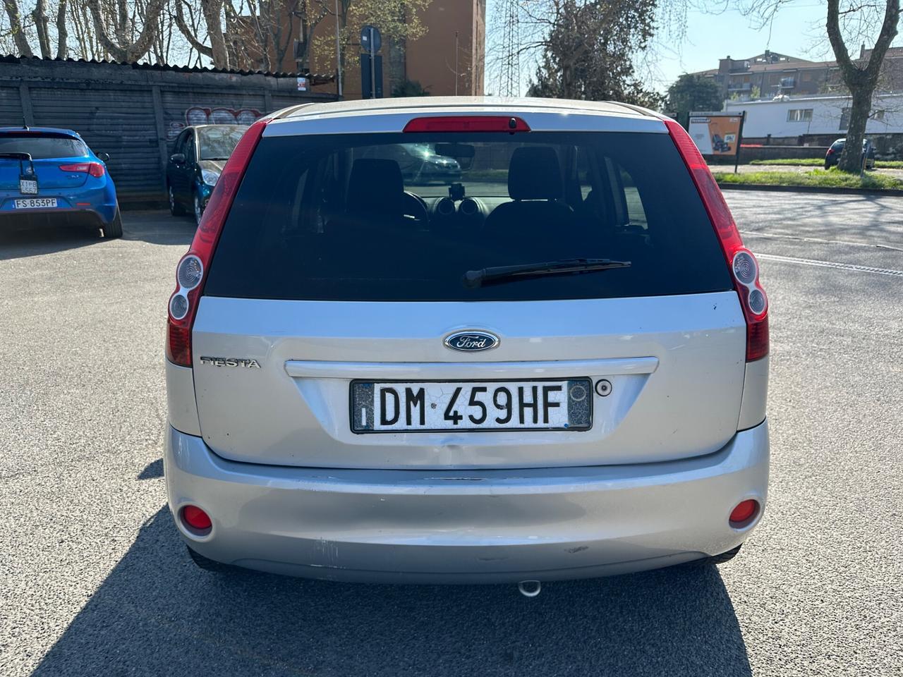 Ford Fiesta 1.2 BENZINA - NEOPATENTATI