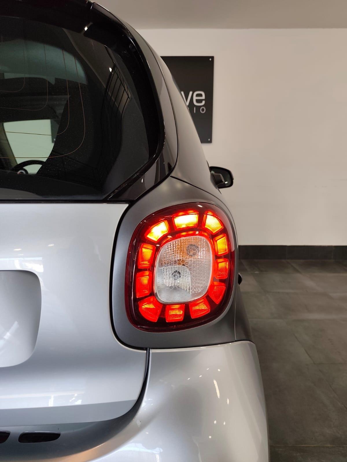 Smart ForTwo TWINAMIC 15.000km