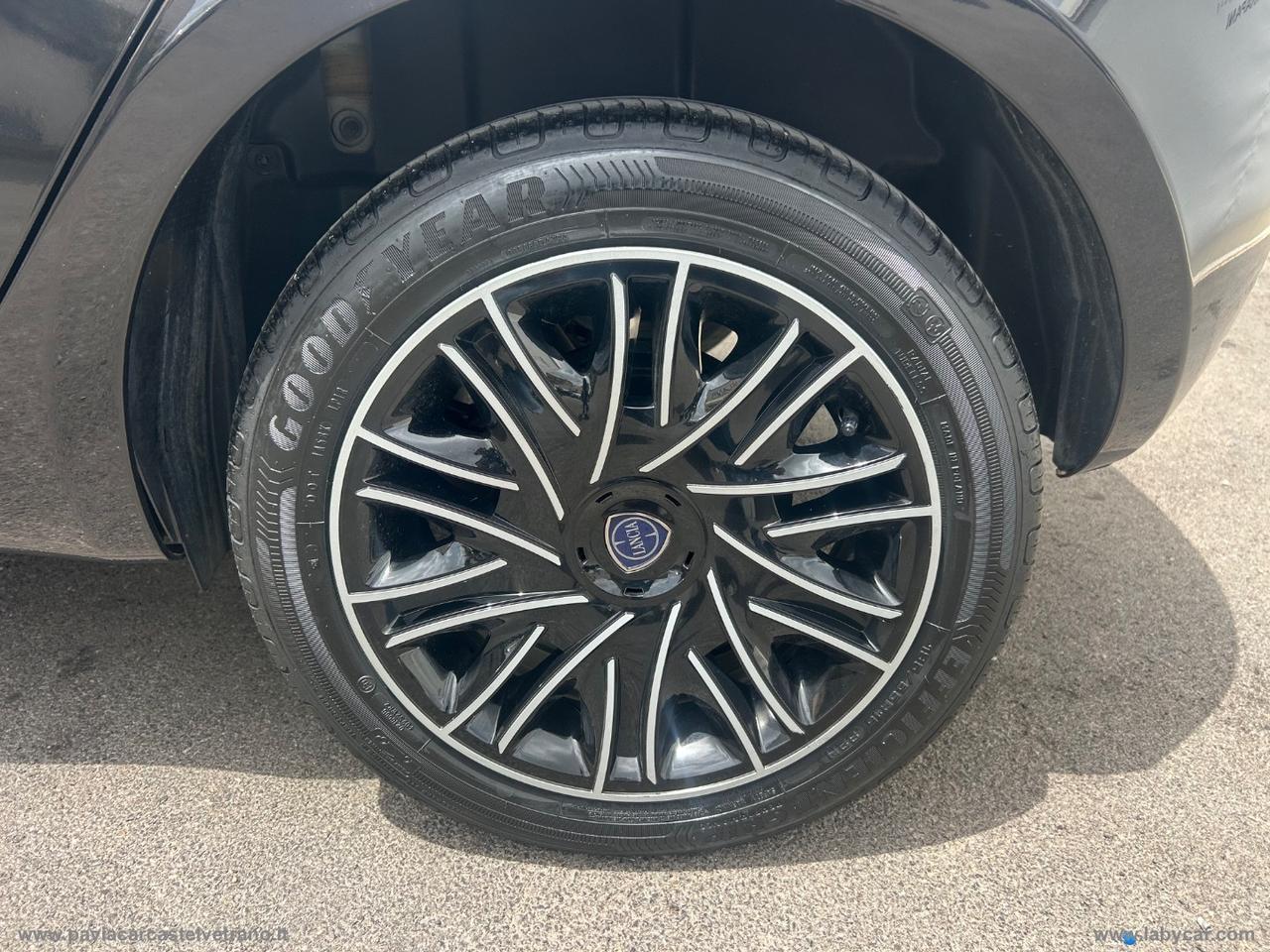 LANCIA Ypsilon 1.0 FireFly 5p.S&S Hybryd Gold