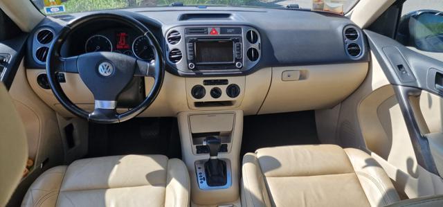 VOLKSWAGEN Tiguan 2.0 16V TDI DPF tiptronic Track & Field (28°)