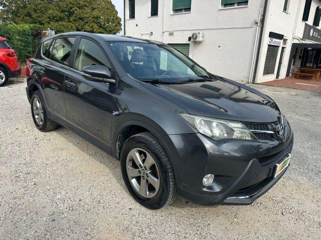 TOYOTA RAV 4 MY23 RAV4 2.0 D-4D 2WD Active