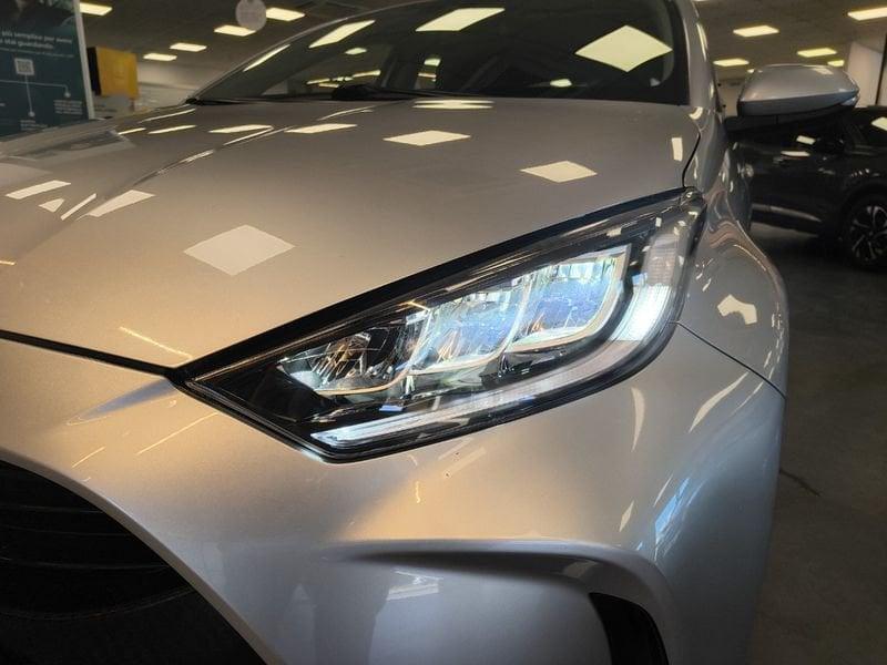 Toyota Yaris Hybrid Trend MY22