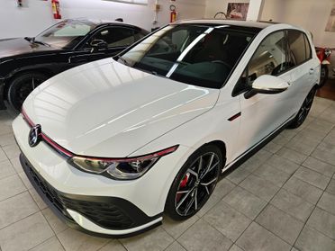 Volkswagen Golf GTI 2.0 TSI CLUBSPORT 300 CV - TETTO - IQ LIGHT - 19