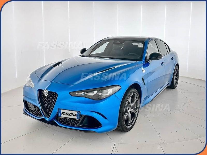 Alfa Romeo Giulia 2.9 T V6 AT8 Quadrifoglio