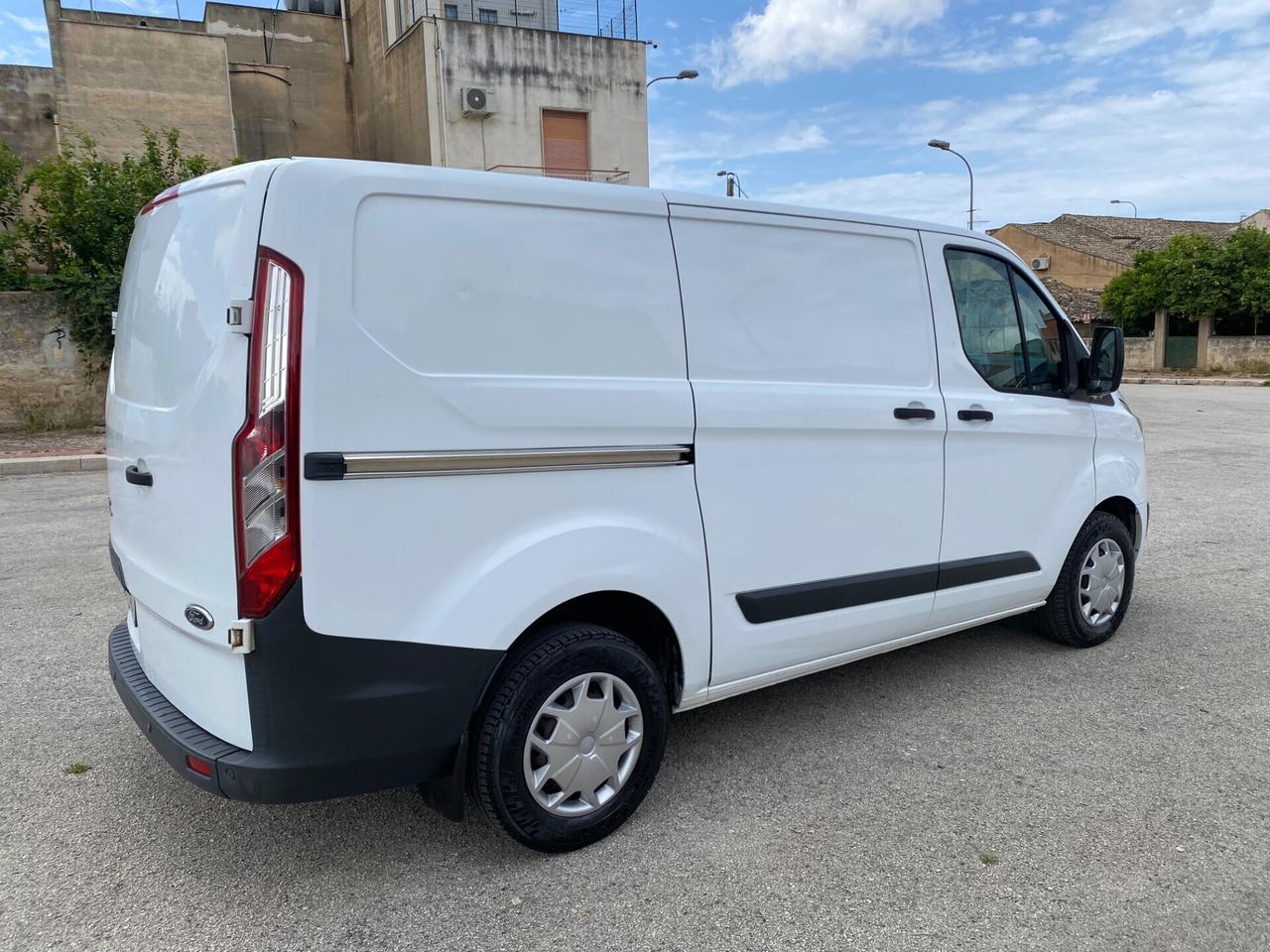 Ford Transit Custom Coibentato