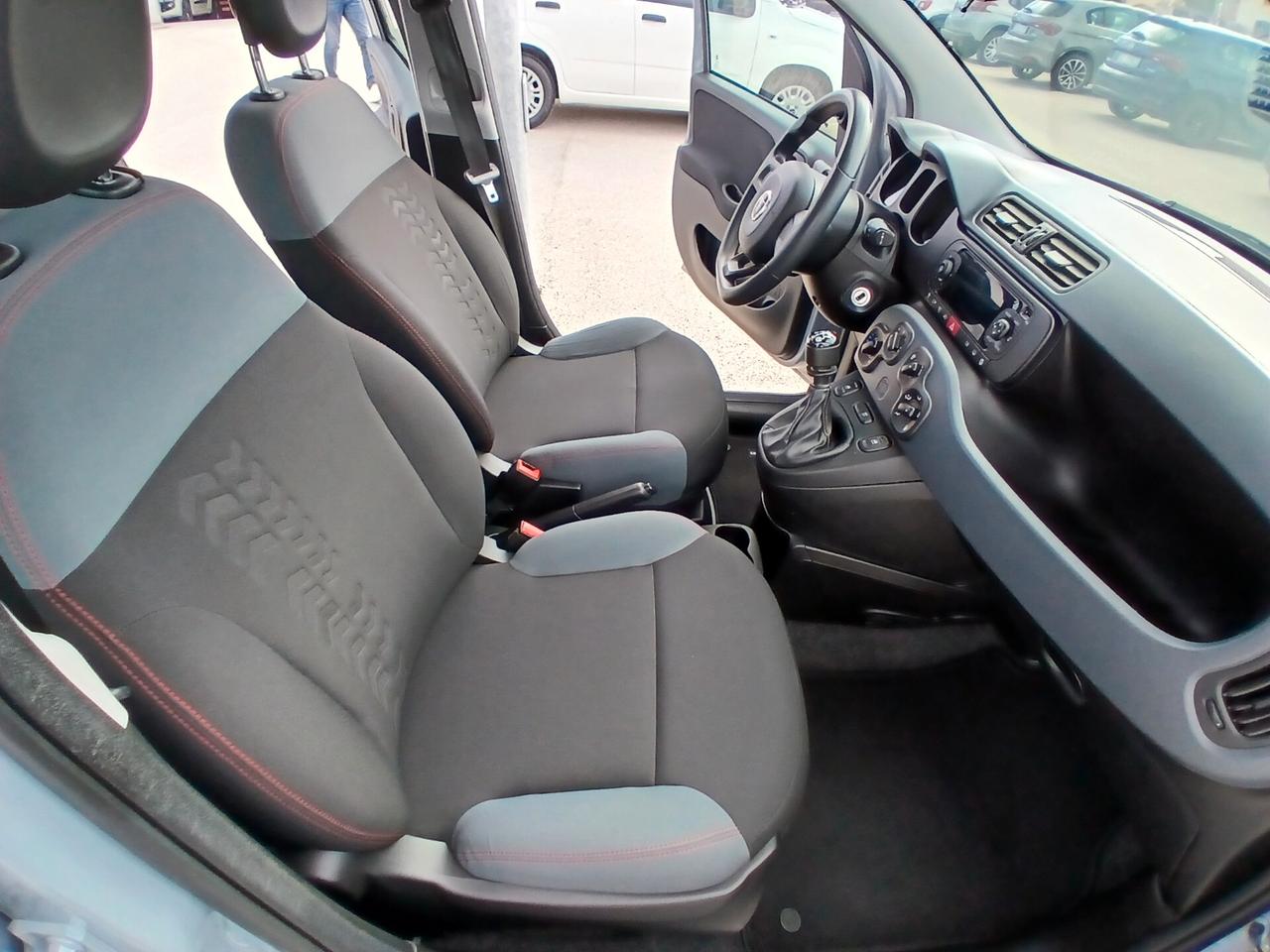 Fiat Panda 1.2 BENZINA 70CV 2019
