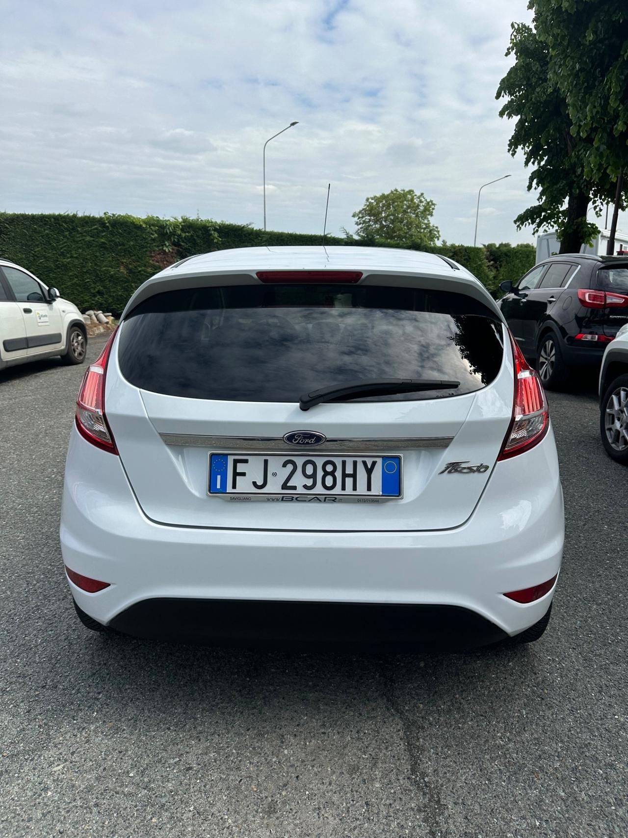 Ford Fiesta 1.5 TDCi 75CV 5 porte Titanium