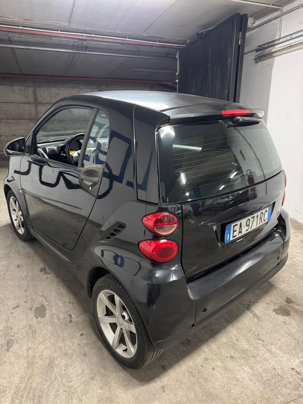 Smart ForTwo 1000 52 kW motore revisionato e 12 mesi di garanzia