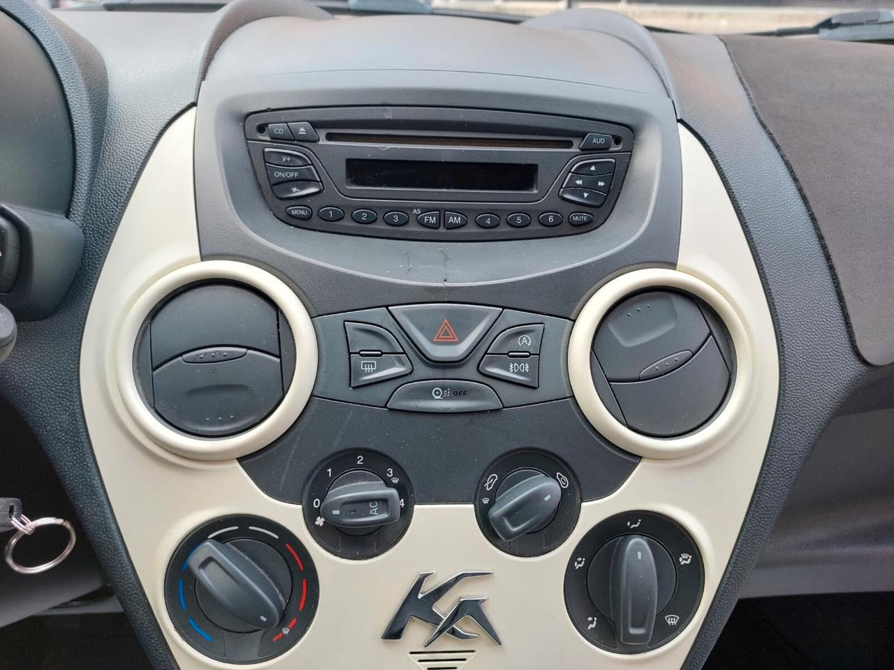 Ford Ka 1.2 8V 69CV Titanium