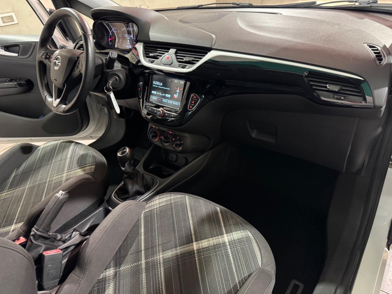 Opel Corsa 1.4 90CV GPL Tech 5 porte b-Color NEOPATENTATI