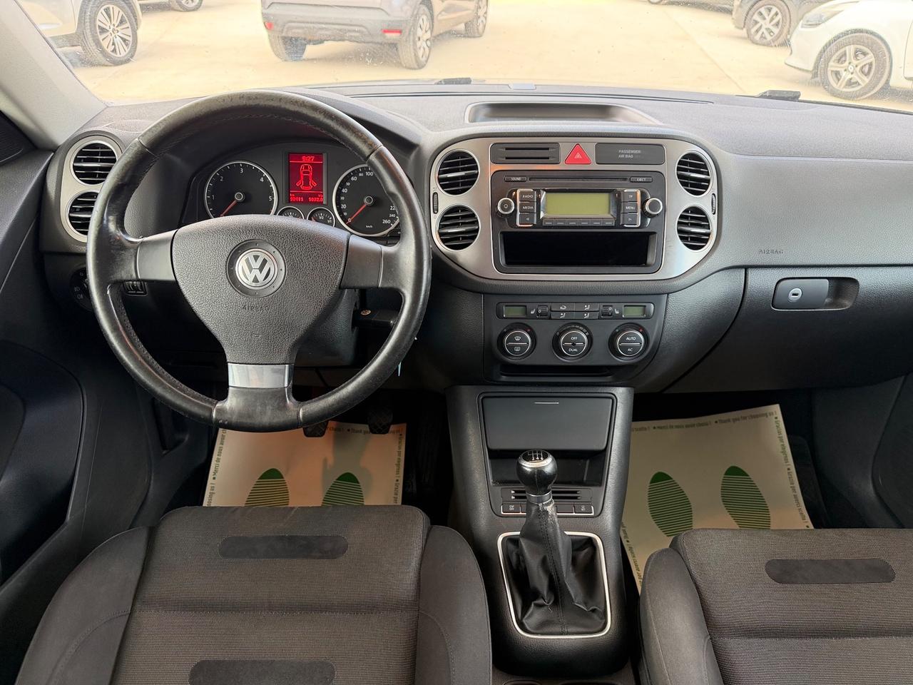 Volkswagen Tiguan 2.0 16V TDI DPF tiptronic Sport & Style (18°)