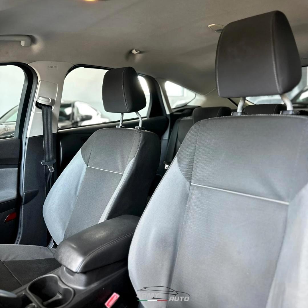 Ford Focus 1.6 TDCi 95 CV Titanium