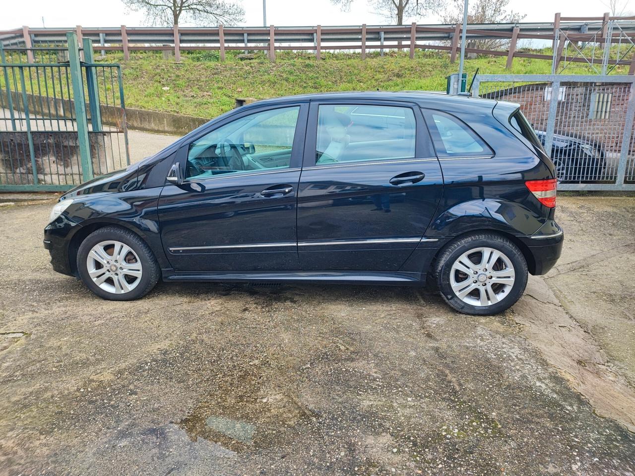 Mercedes Classe B180 Unico Proprietario