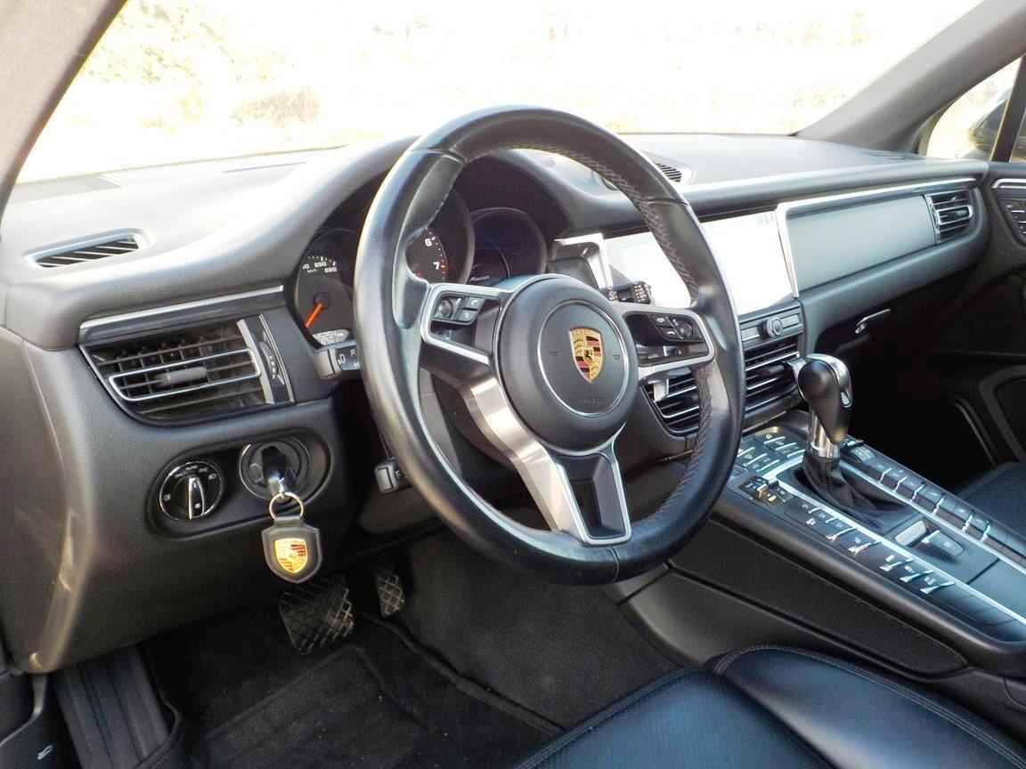 Porsche Macan 2.0 245 cv