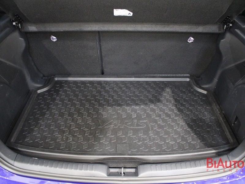 Toyota Yaris Yaris 1.5h 130 Lounge