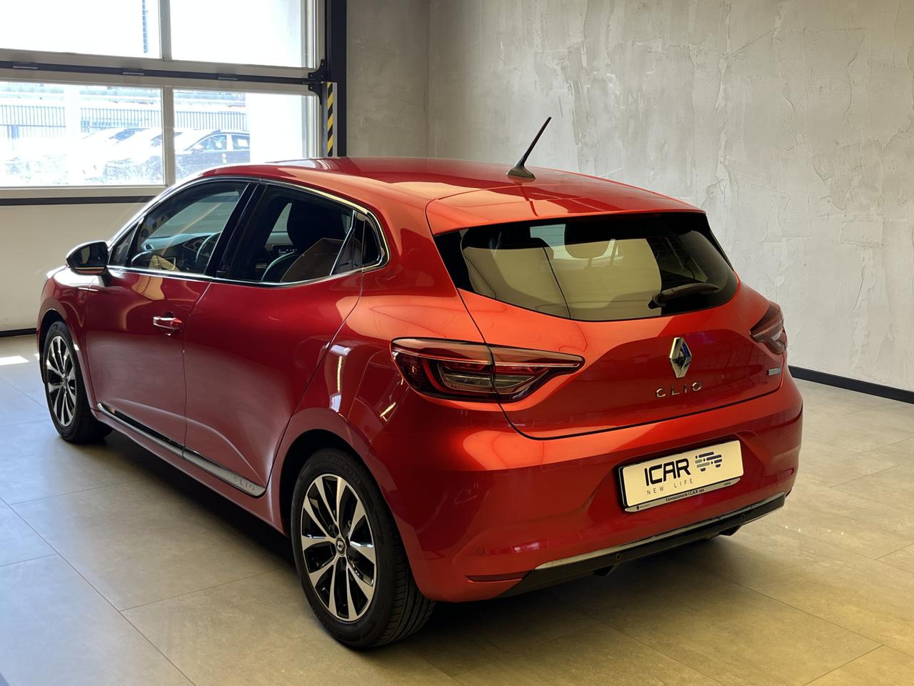 RENAULT Clio V 2019 - Clio 1.6 E-Tech hybrid Intens 140cv auto my21