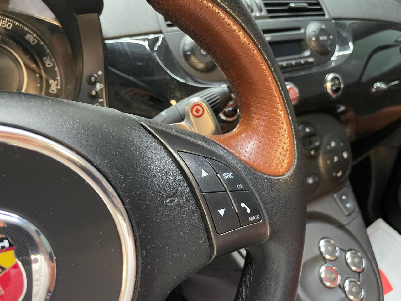 Abarth 500 C 1.4 Turbo T-Jet MTA Custom