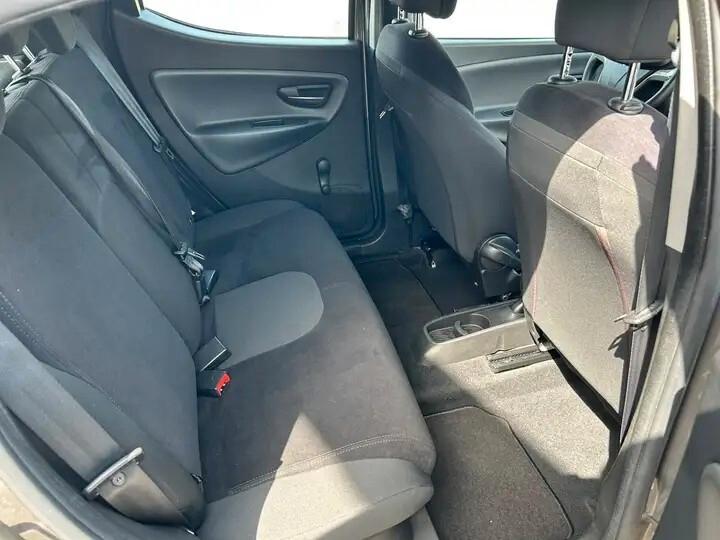 Lancia Ypsilon 1.2 69 CV 5 porte SILVER C/CLIMA