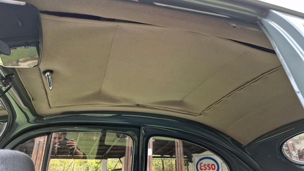 Volkswagen Maggiolino “Ovalino“ Standard Ragtop Sunroof - 1957